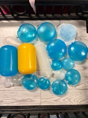 18 Blue Yellow white Dog Toy Inserts squeakers replacements crafts